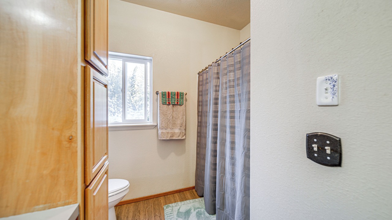 Photo of Bathroom in Mead