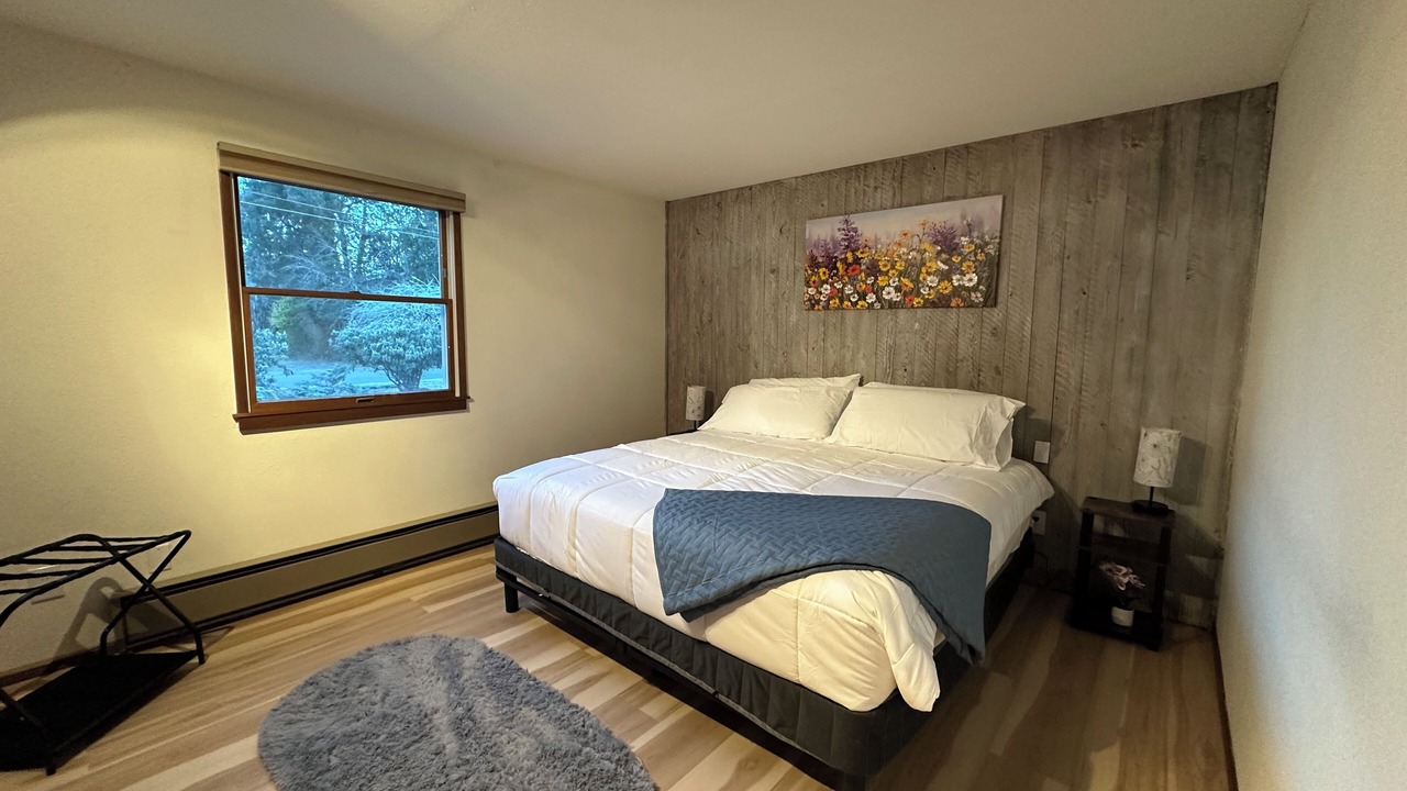 Photo of Bedroom in Forks