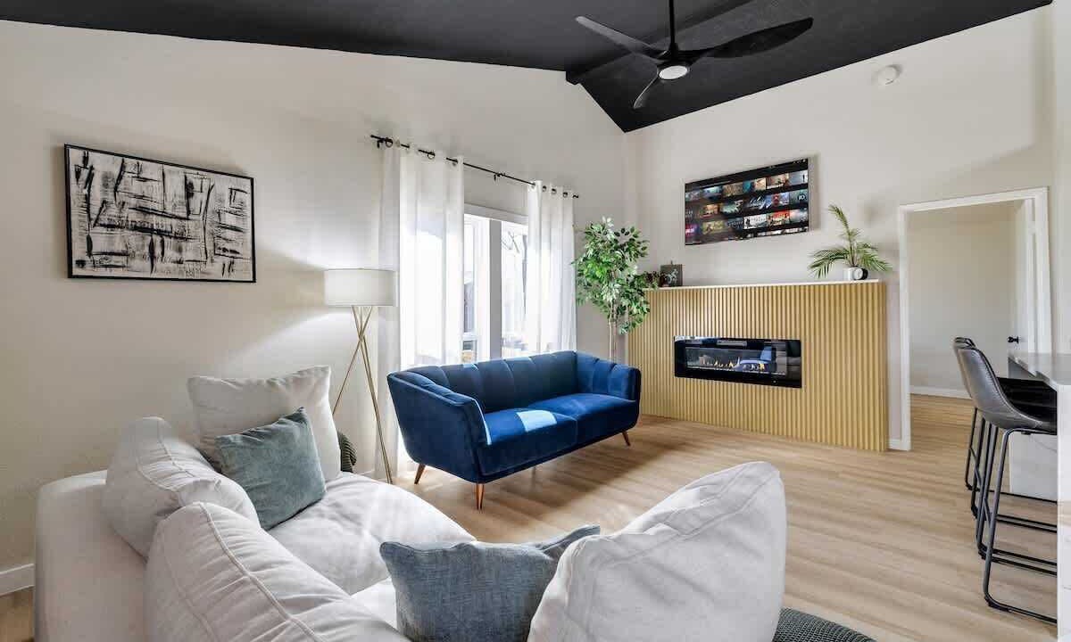 Photo of Livingroom in The Colony