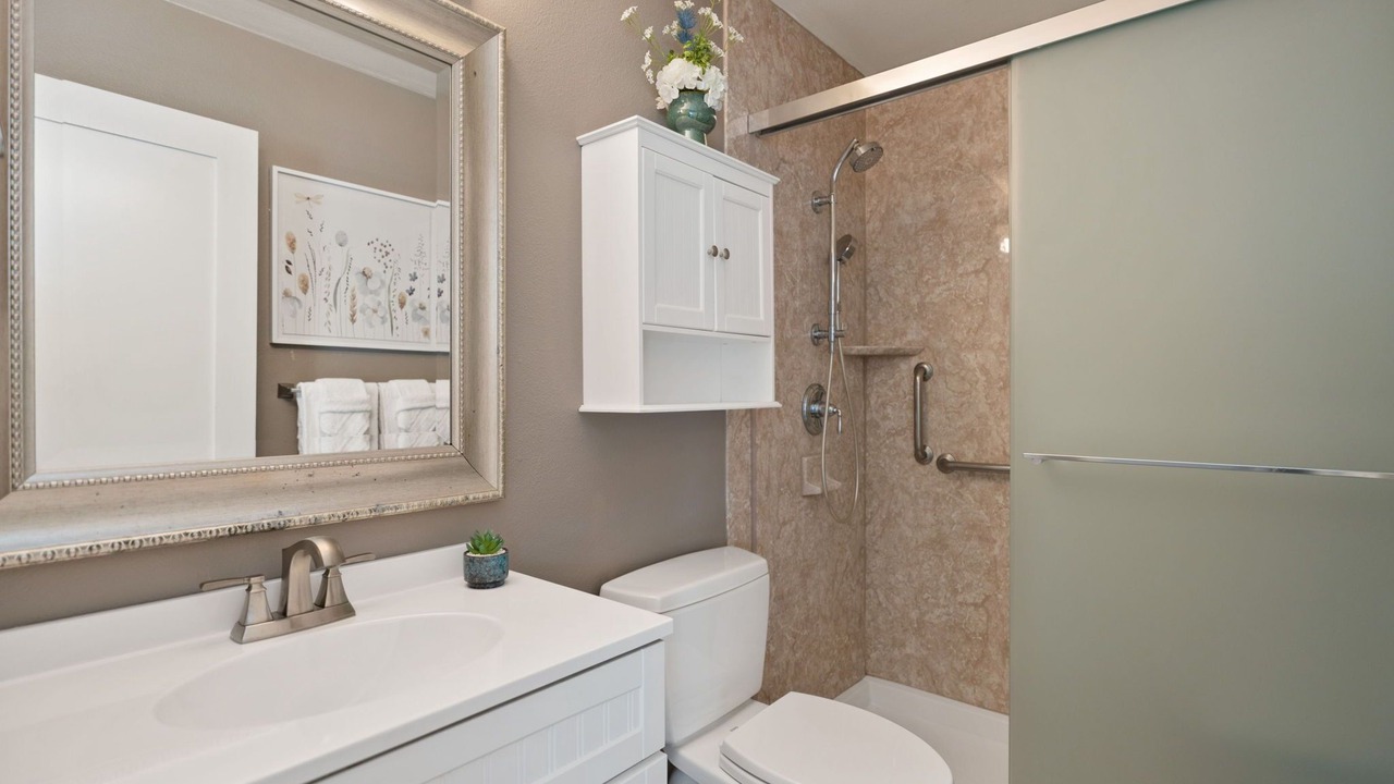 Photo of Bathroom in Martinez Park