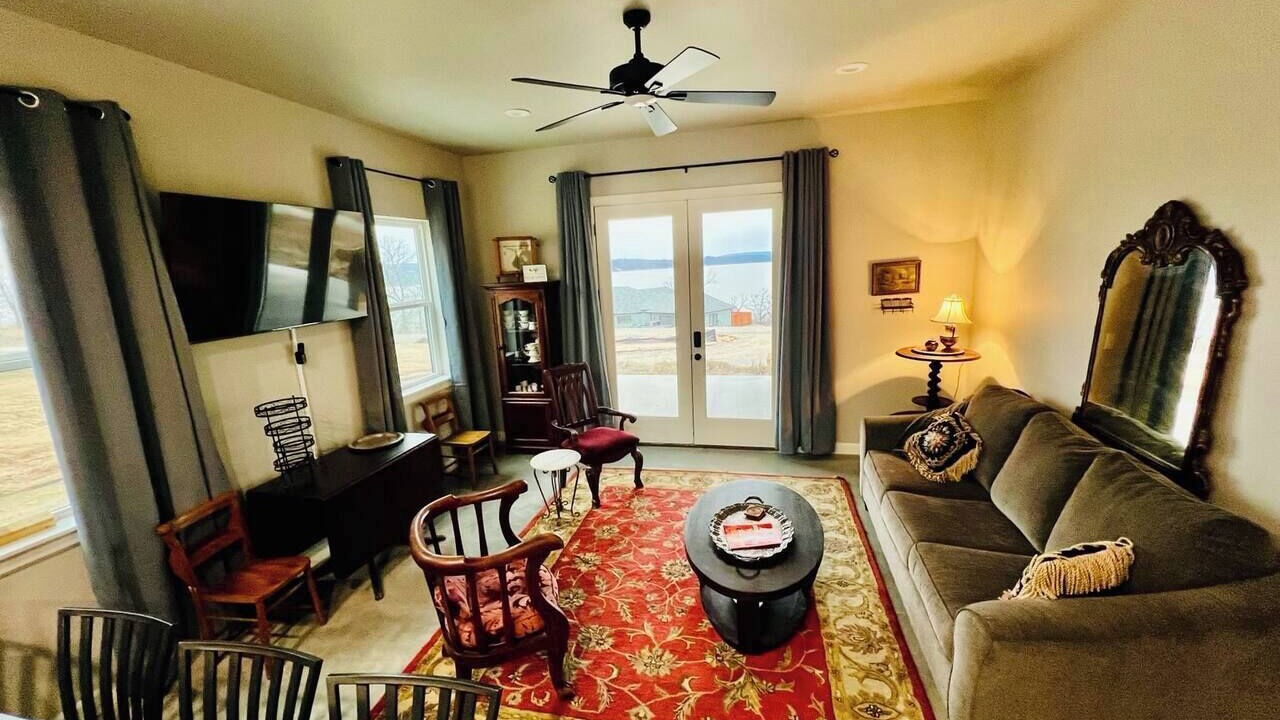 Photo of Bedroom in Eufaula
