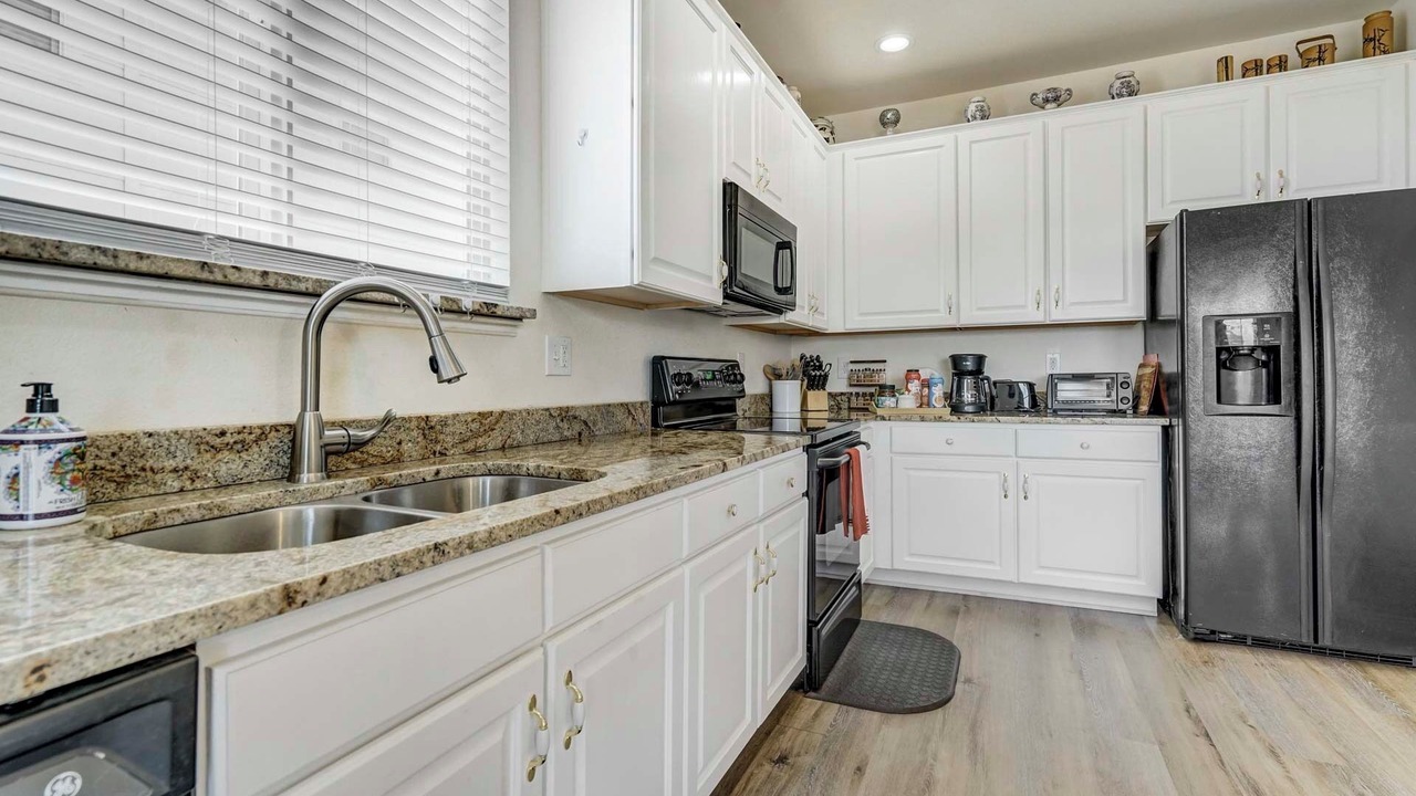 Photo of Kitchen in Fountain