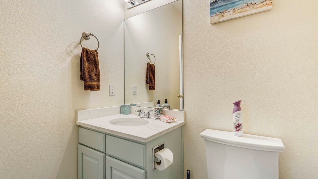 Photo of Bathroom in Fountain