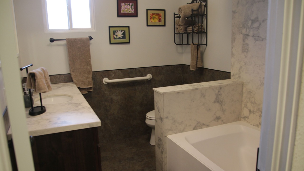 Photo of Bathroom in Payette