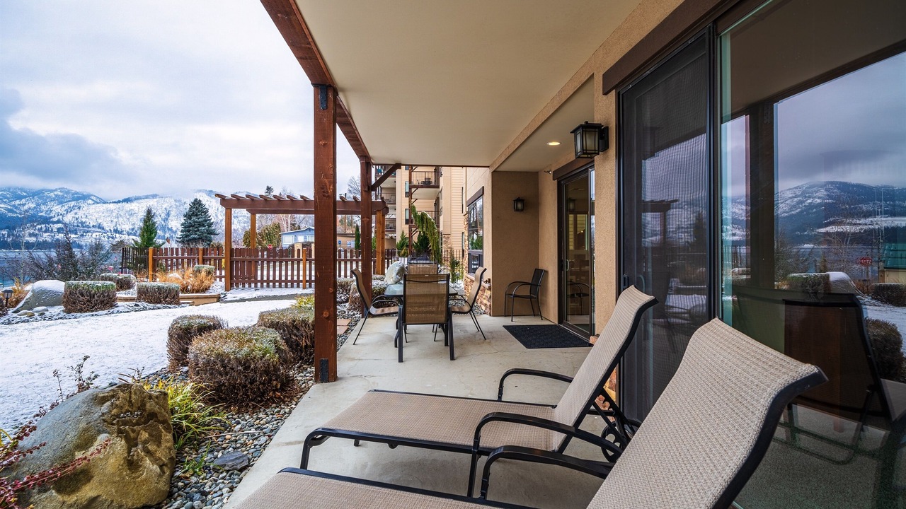 Photo of Patio Balcony in Wapato Point