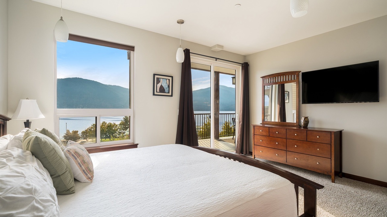 Photo of Bedroom in Wapato Point