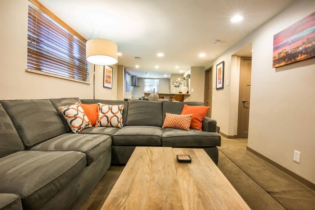 Photo of Livingroom in Highland