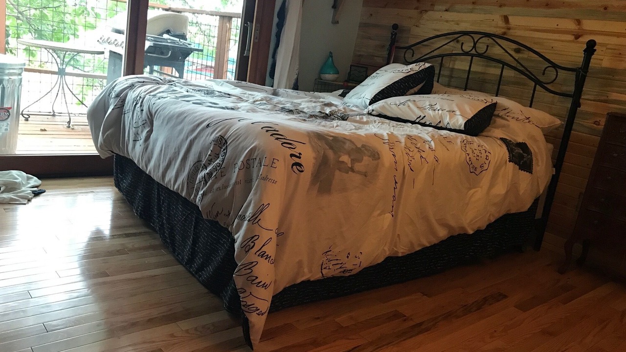 Photo of Bedroom in Louisville