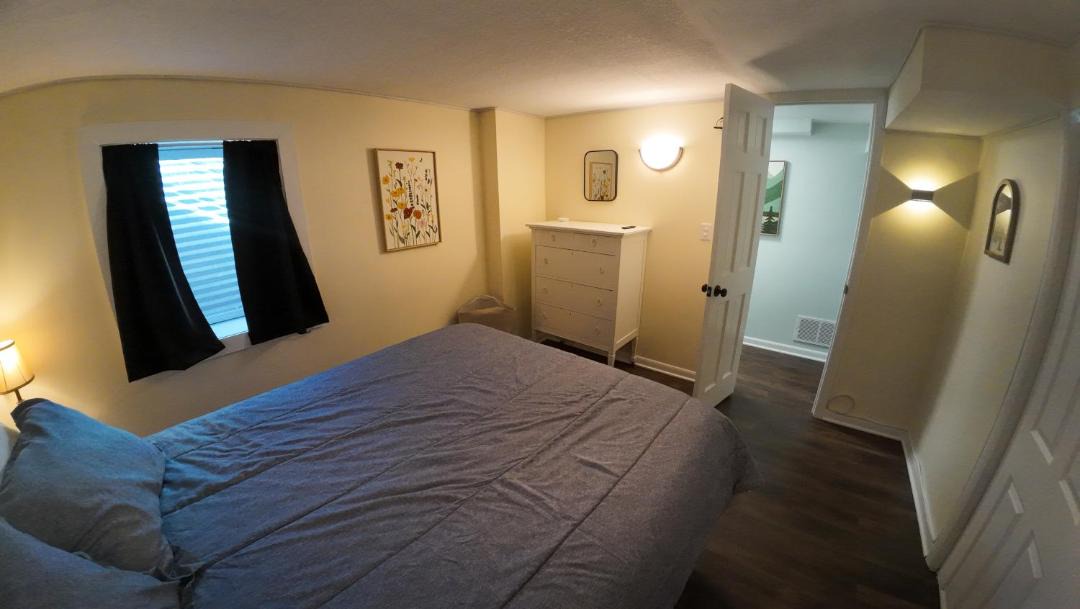 Photo of Bedroom in Eudora