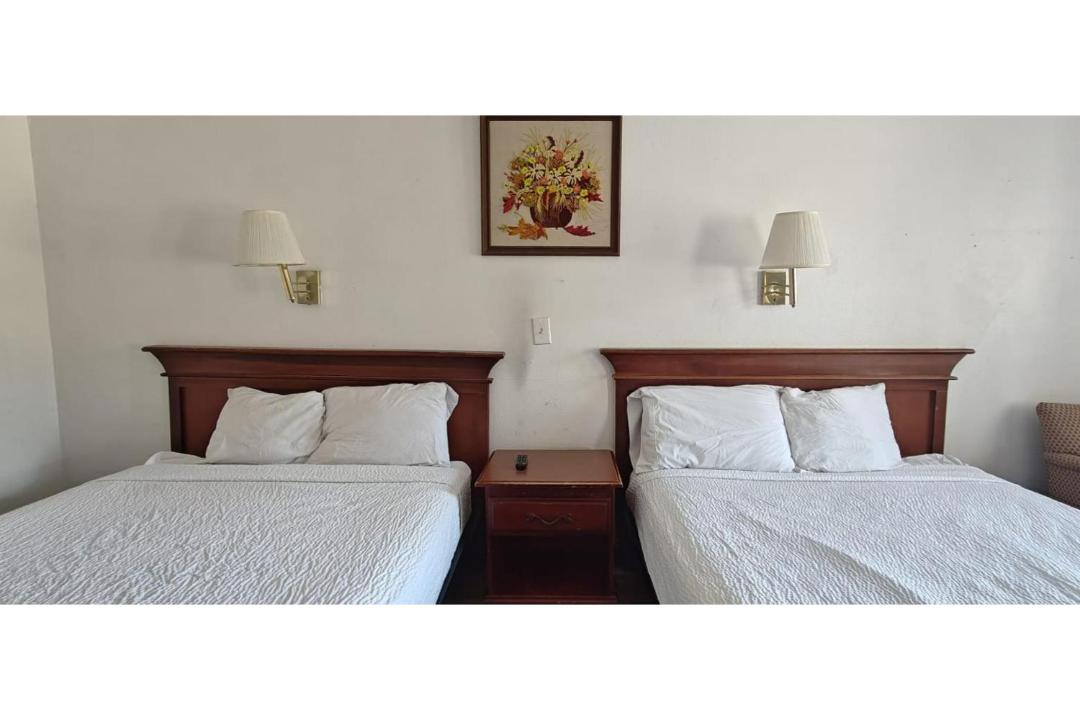 Photo of Bedroom in Trumbull Village