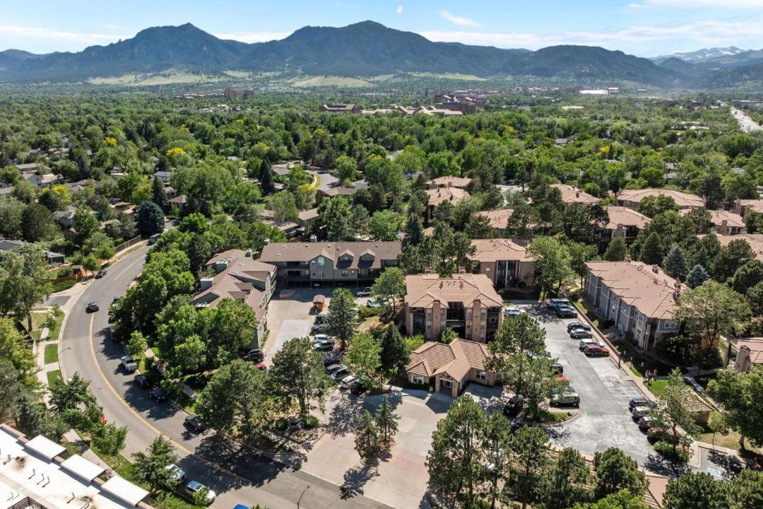 Photo of Others in Arapahoe Ridge