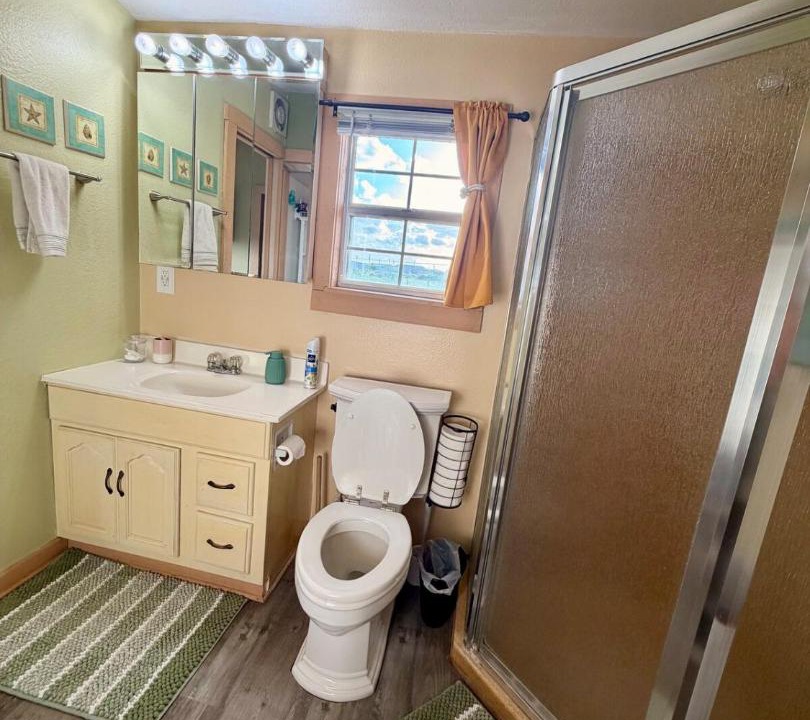 Photo of Bathroom in Cedar Lane