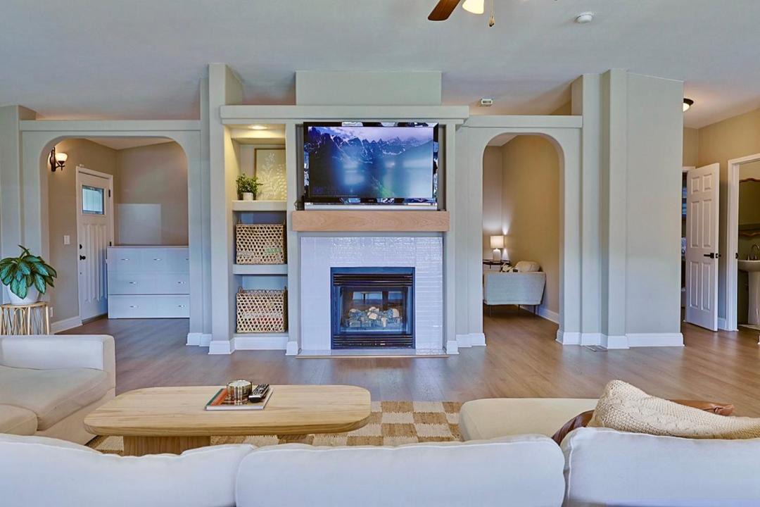 Photo of Livingroom in Ellensburg
