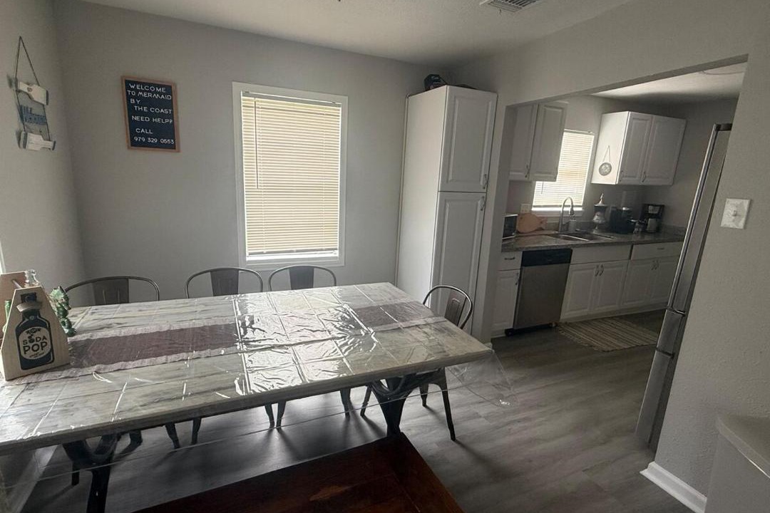 Photo of Kitchen in Clute