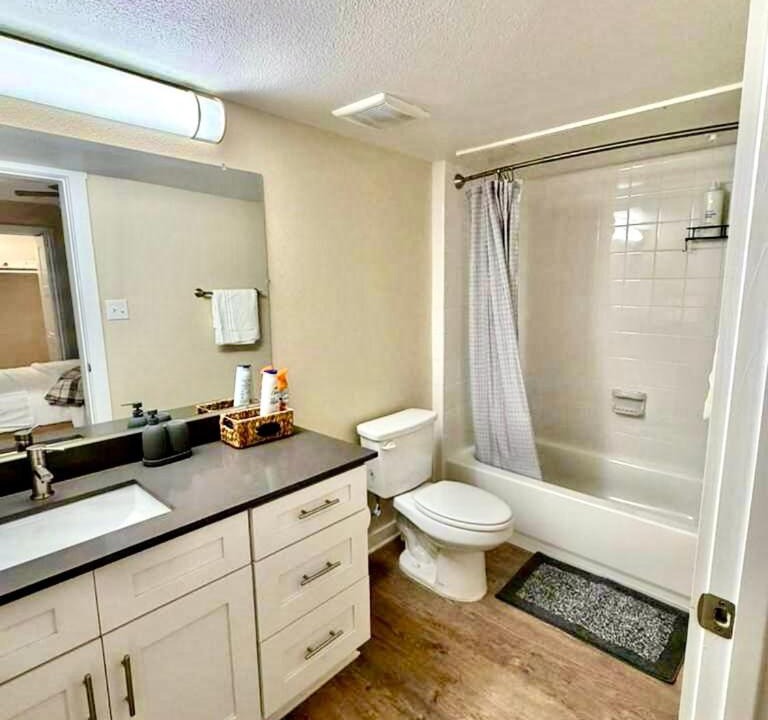 Photo of Bathroom in Grand Prairie