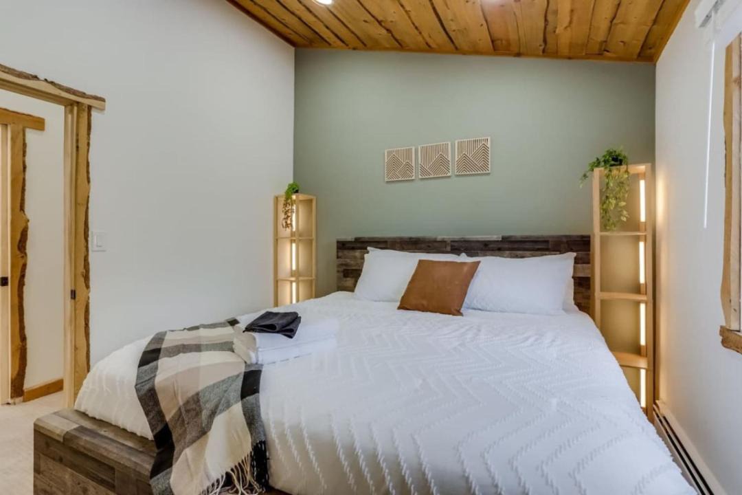 Photo of Bedroom in Morrison