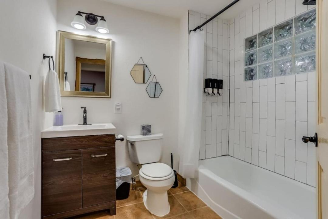 Photo of Bathroom in Morrison