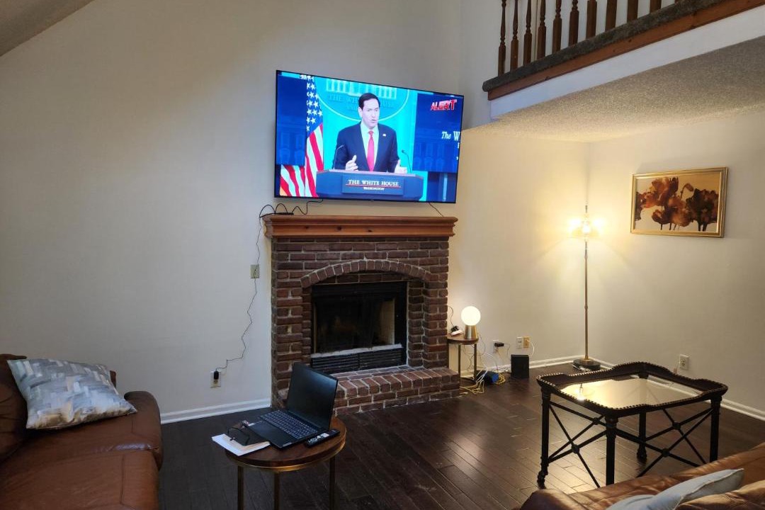 Photo of Livingroom in Overland Park