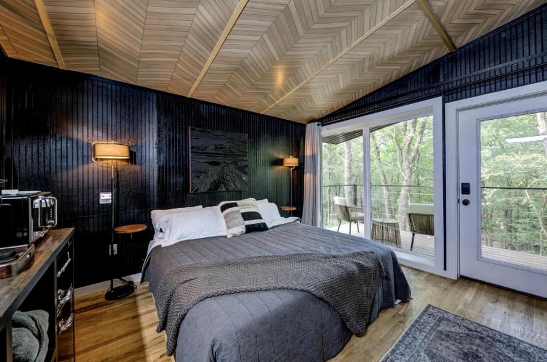 Photo of Bedroom in Alvord
