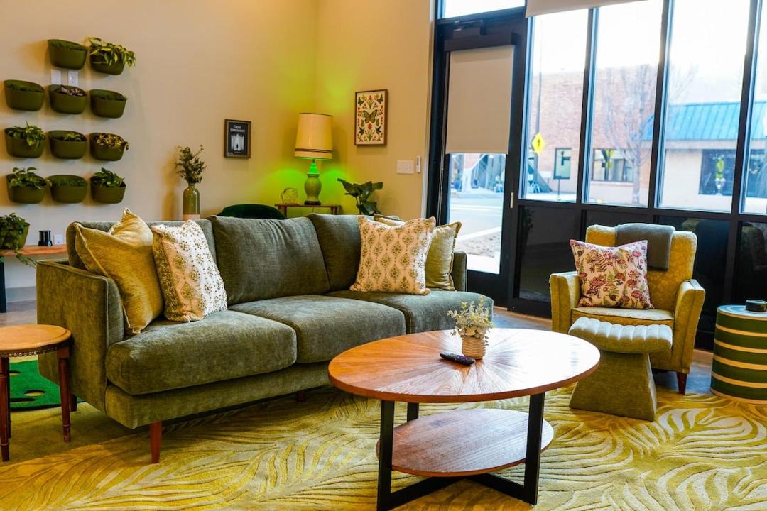 Photo of Livingroom in Lawrence