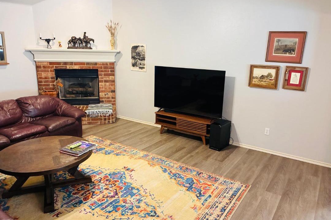 Photo of Livingroom in Oklahoma City