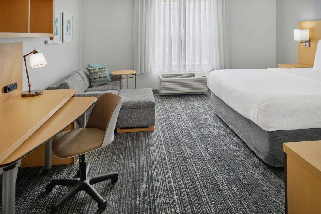 Photo of Bedroom in Lawrence