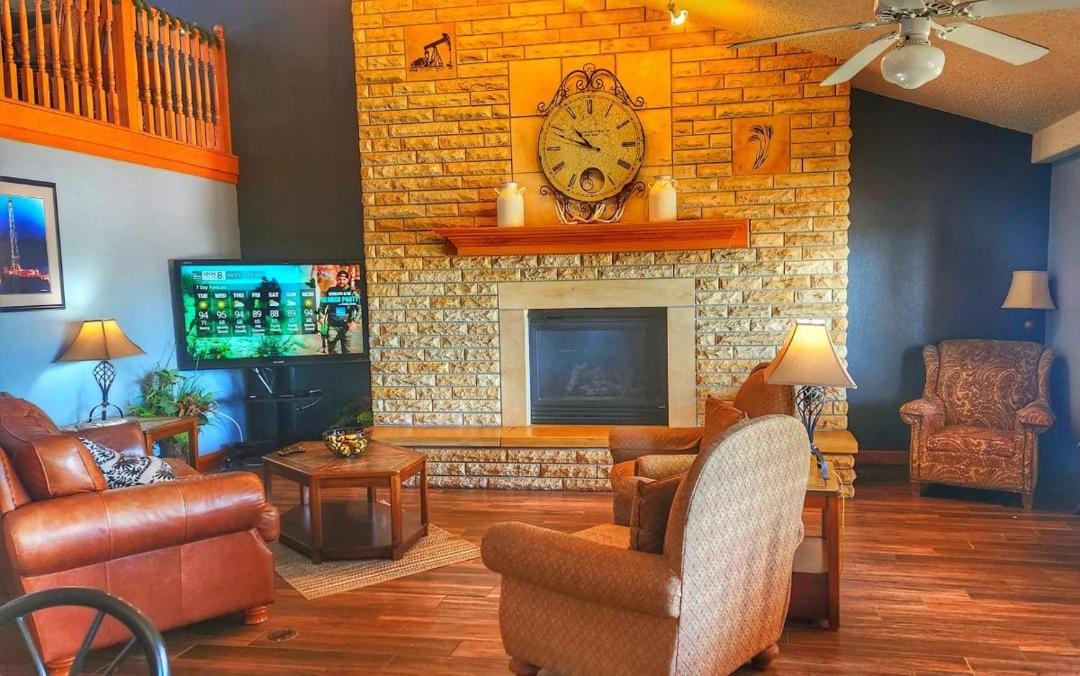 Photo of Livingroom in Russell