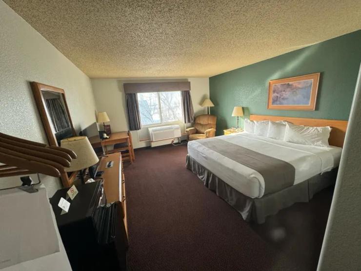 Photo of Bedroom in Russell