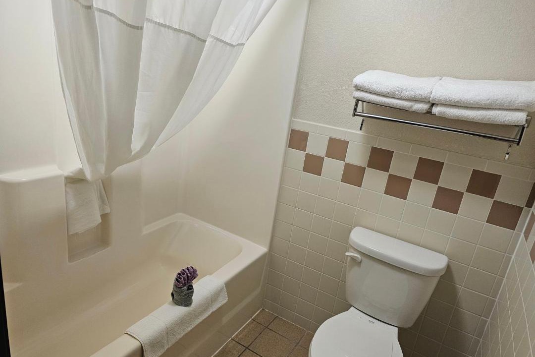 Photo of Bathroom in Russell