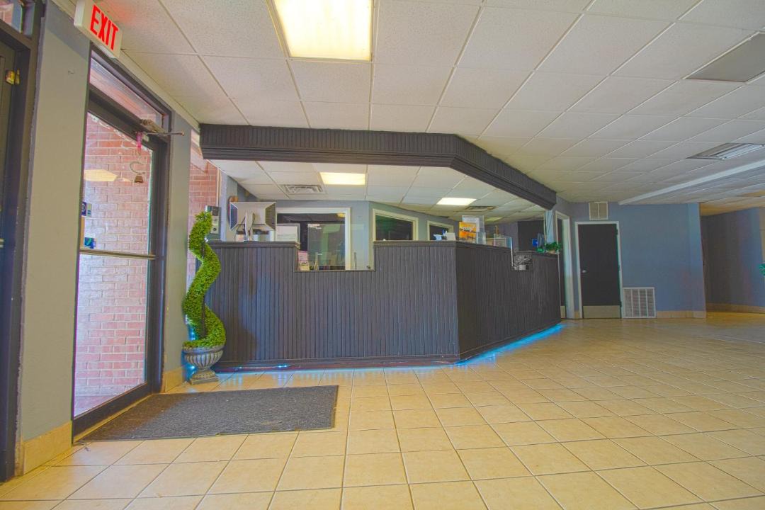 Photo of Others in Perry