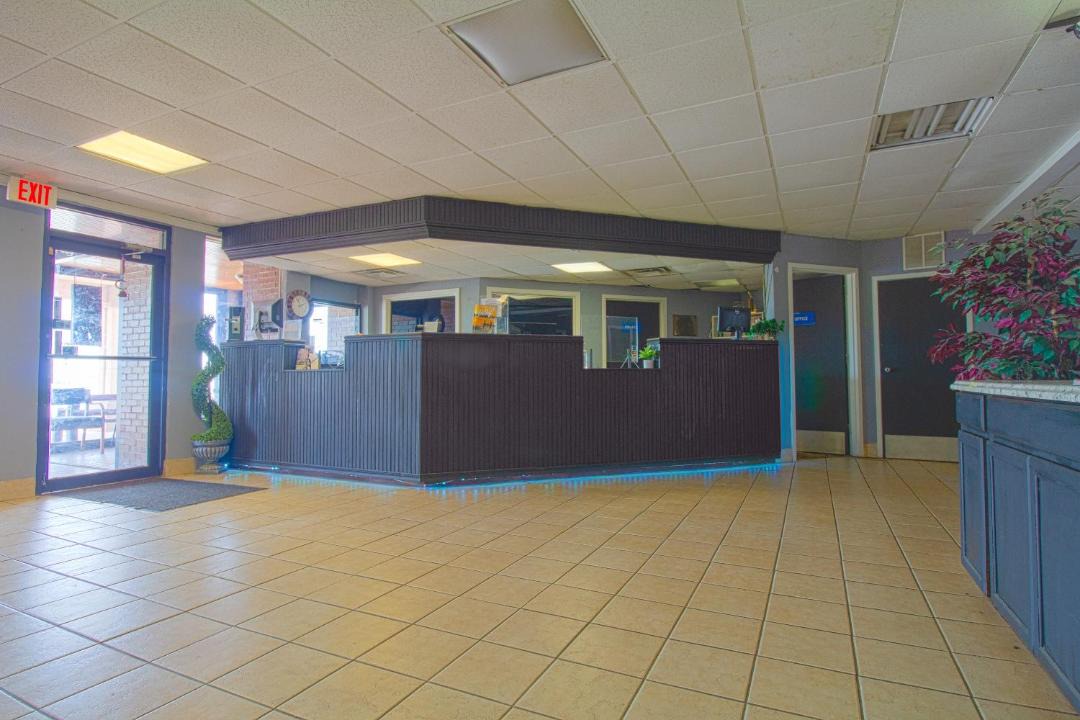 Photo of Others in Perry