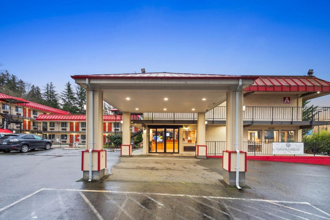 Photo of Others in Renton