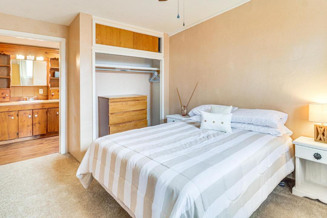 Photo of Bedroom in Jemez Springs