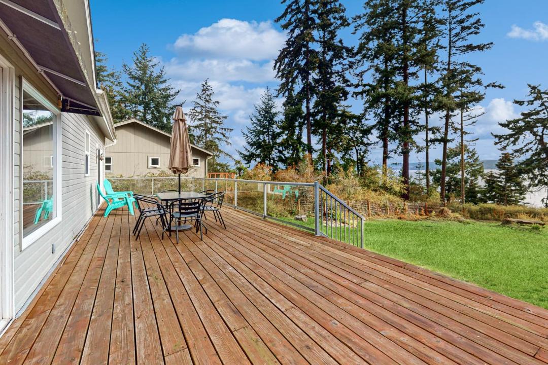 Photo of Patio Balcony in Coupeville