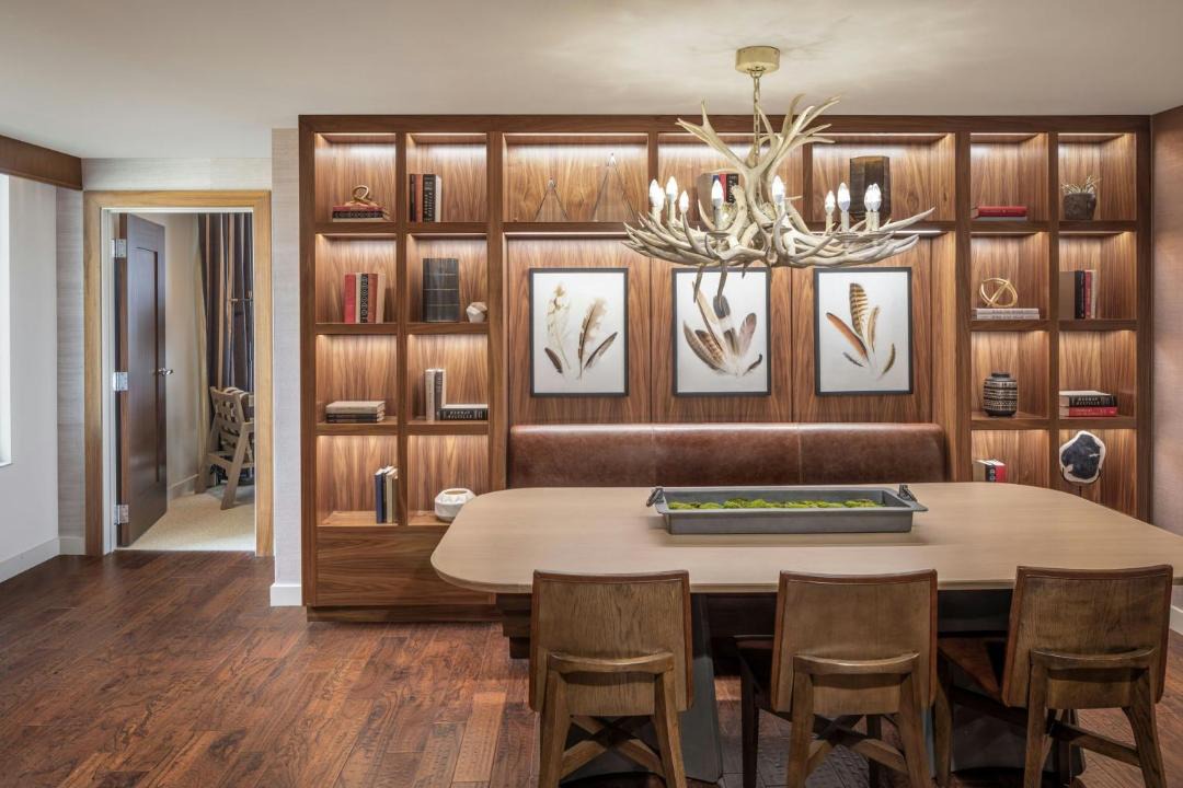 Photo of Others in Aurora