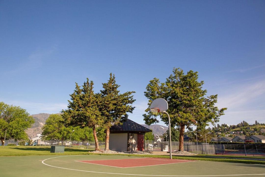 Photo of Others in Wapato Point
