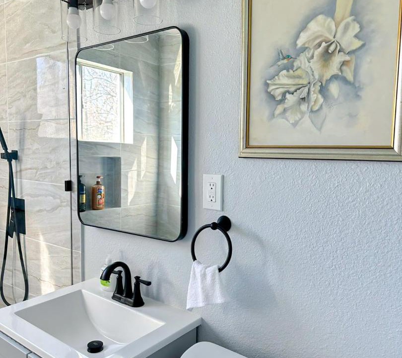 Photo of Bathroom in Central Oklahoma City