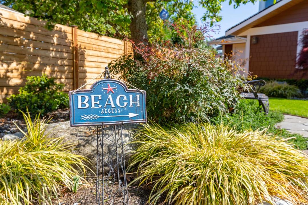 Photo of Others in Freeland
