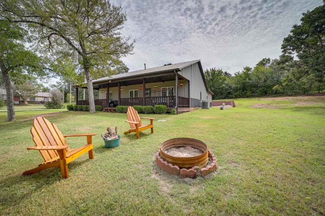 Photo of Others in Checotah