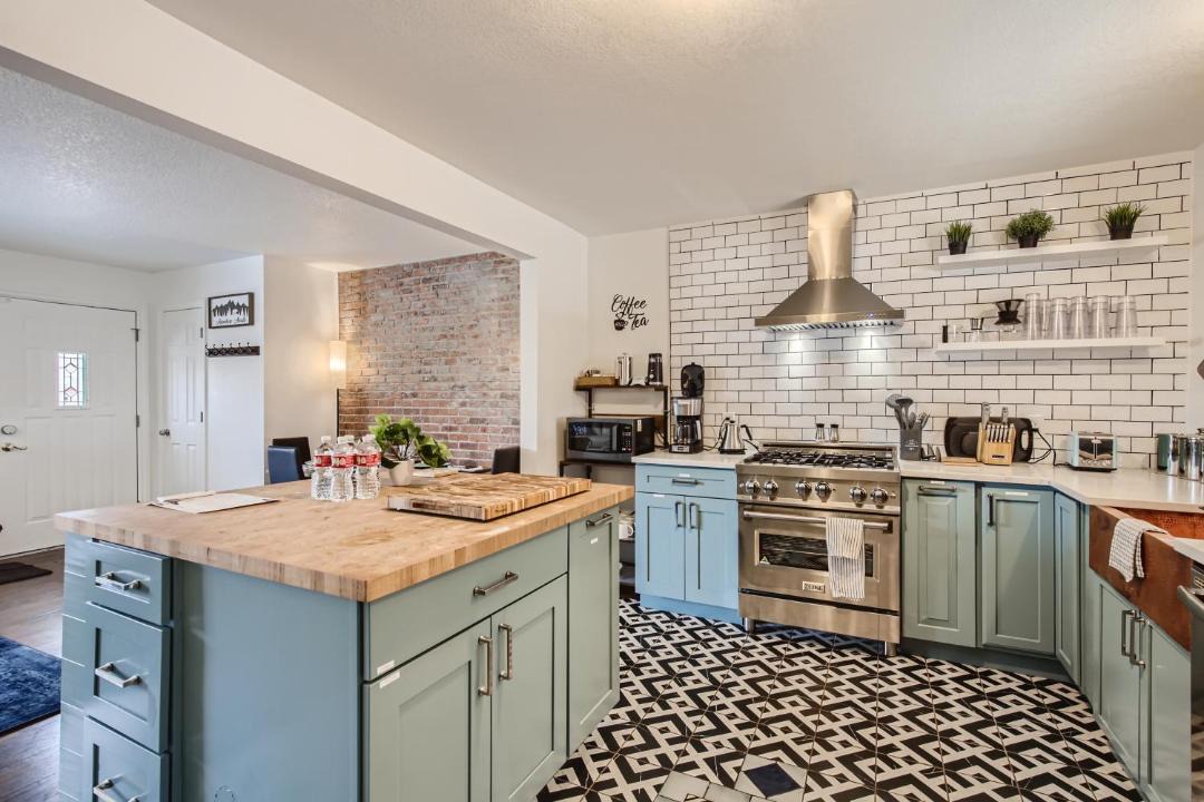 Photo of Kitchen in Twin Lakes