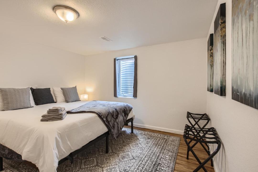 Photo of Bedroom in Twin Lakes