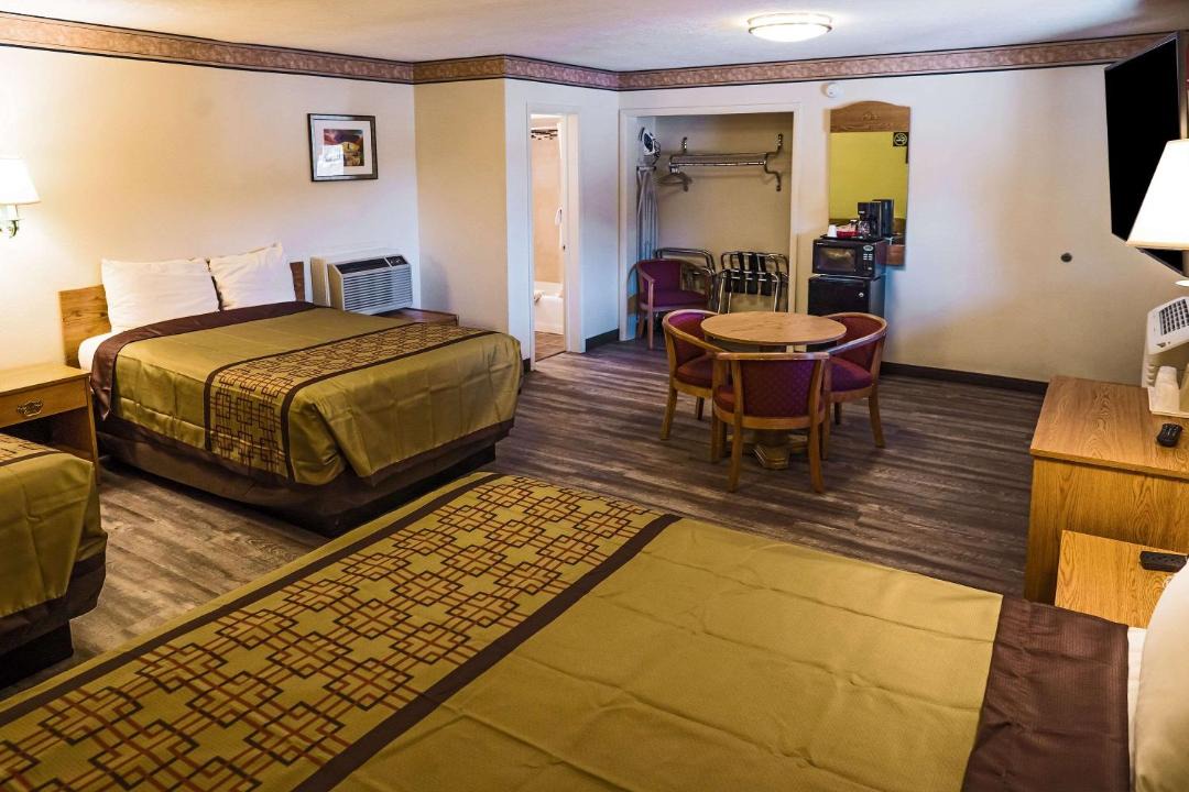 Photo of Bedroom in Huning Highland Historic District
