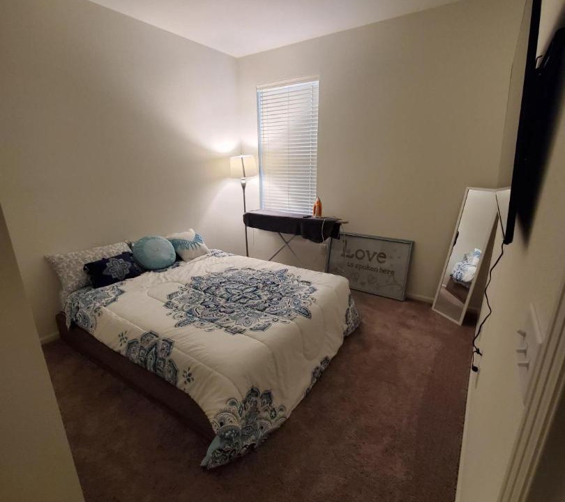 Photo of Bedroom in Aurora