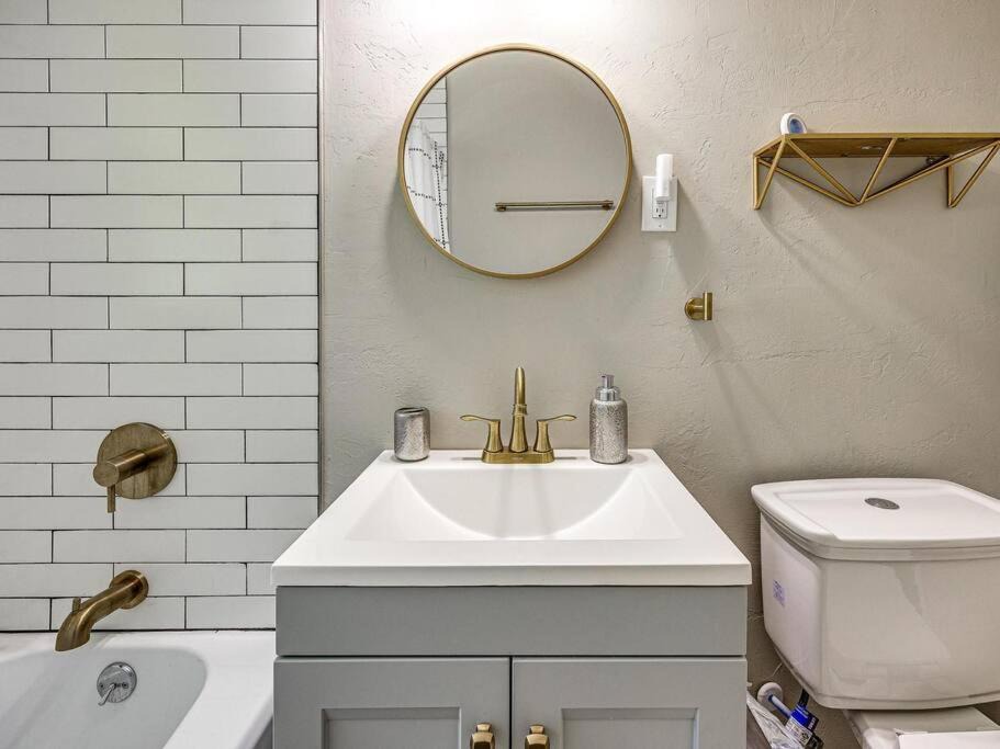 Photo of Bathroom in Central Oklahoma City