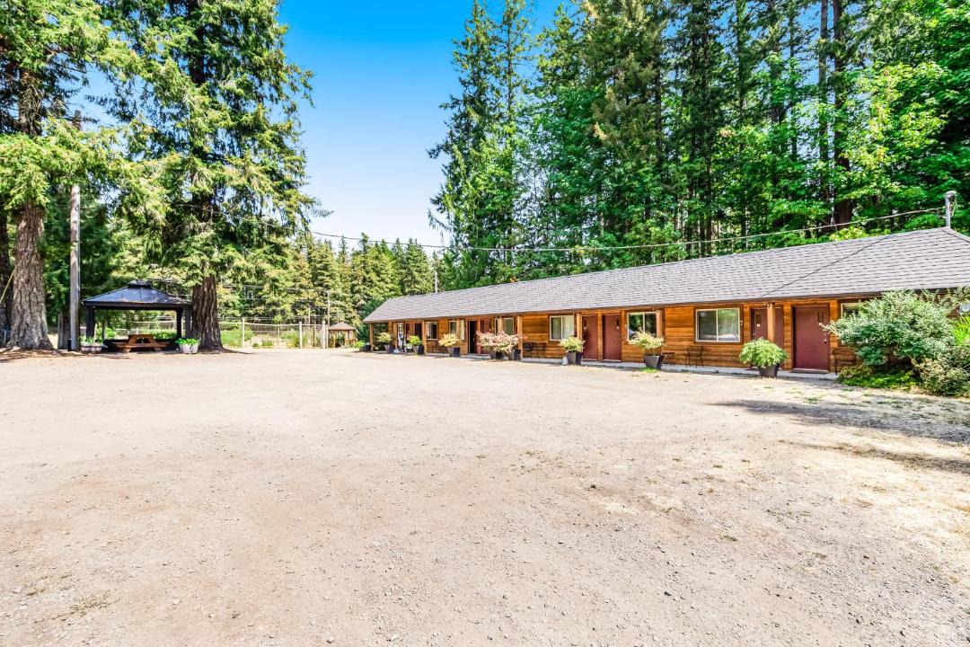Photo of Others in Quilcene