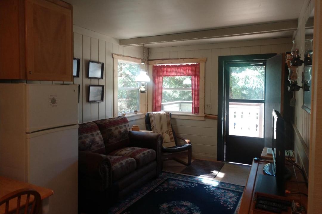 Photo of Others in Packwood