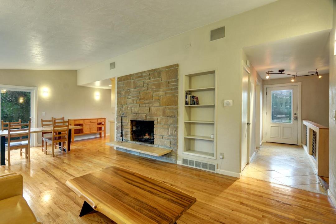 Photo of Livingroom in Mercer Island