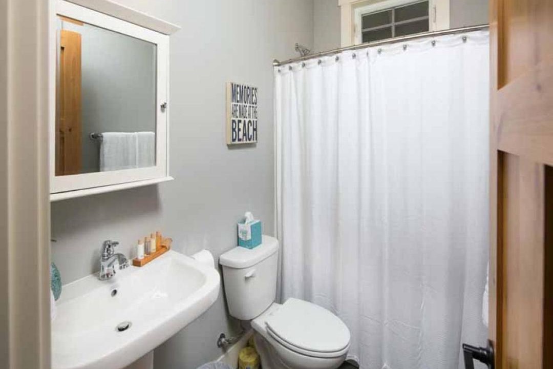 Photo of Bathroom in Chelan