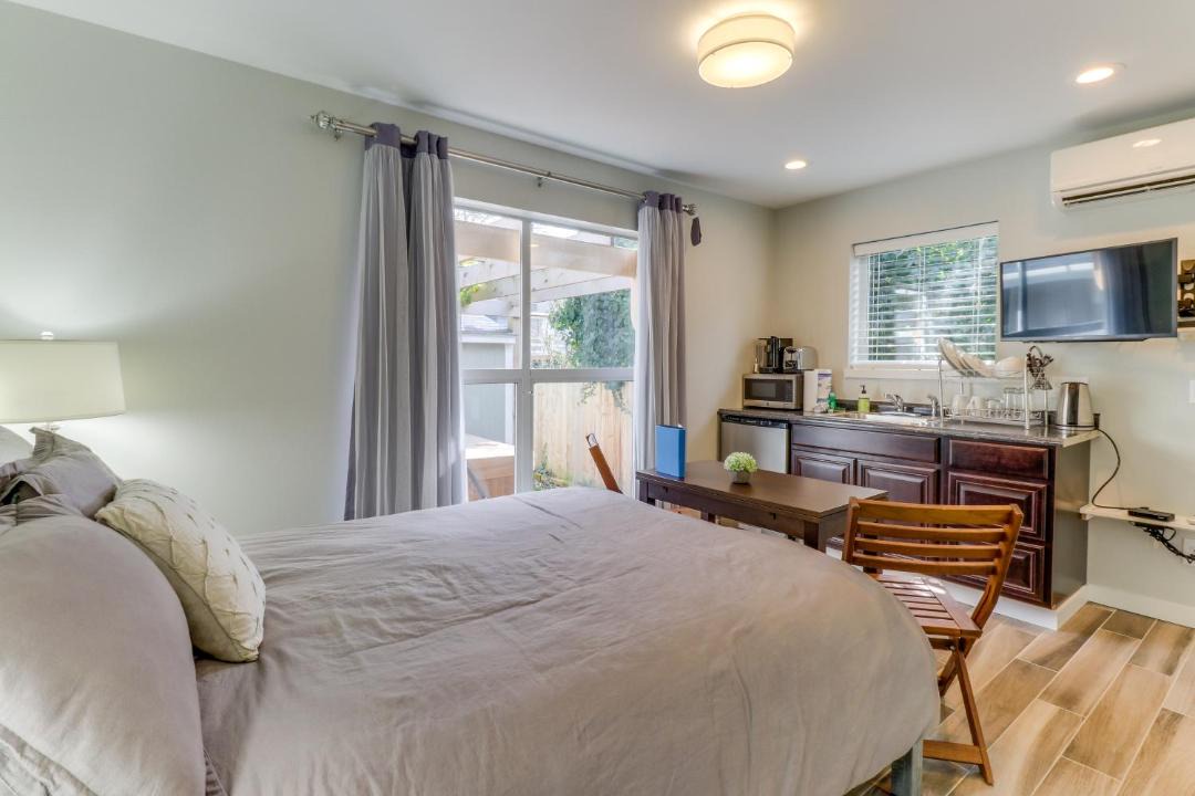 Photo of Others in Mercer Island