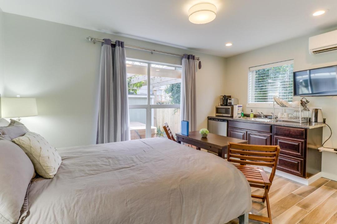 Photo of Others in Mercer Island